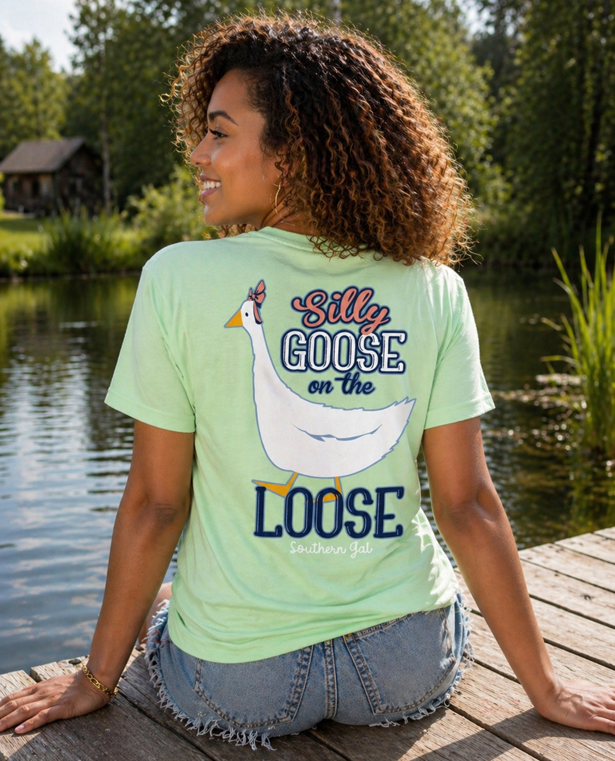 Southern Gal Goose Is On The Loose Short Sleeve Tee