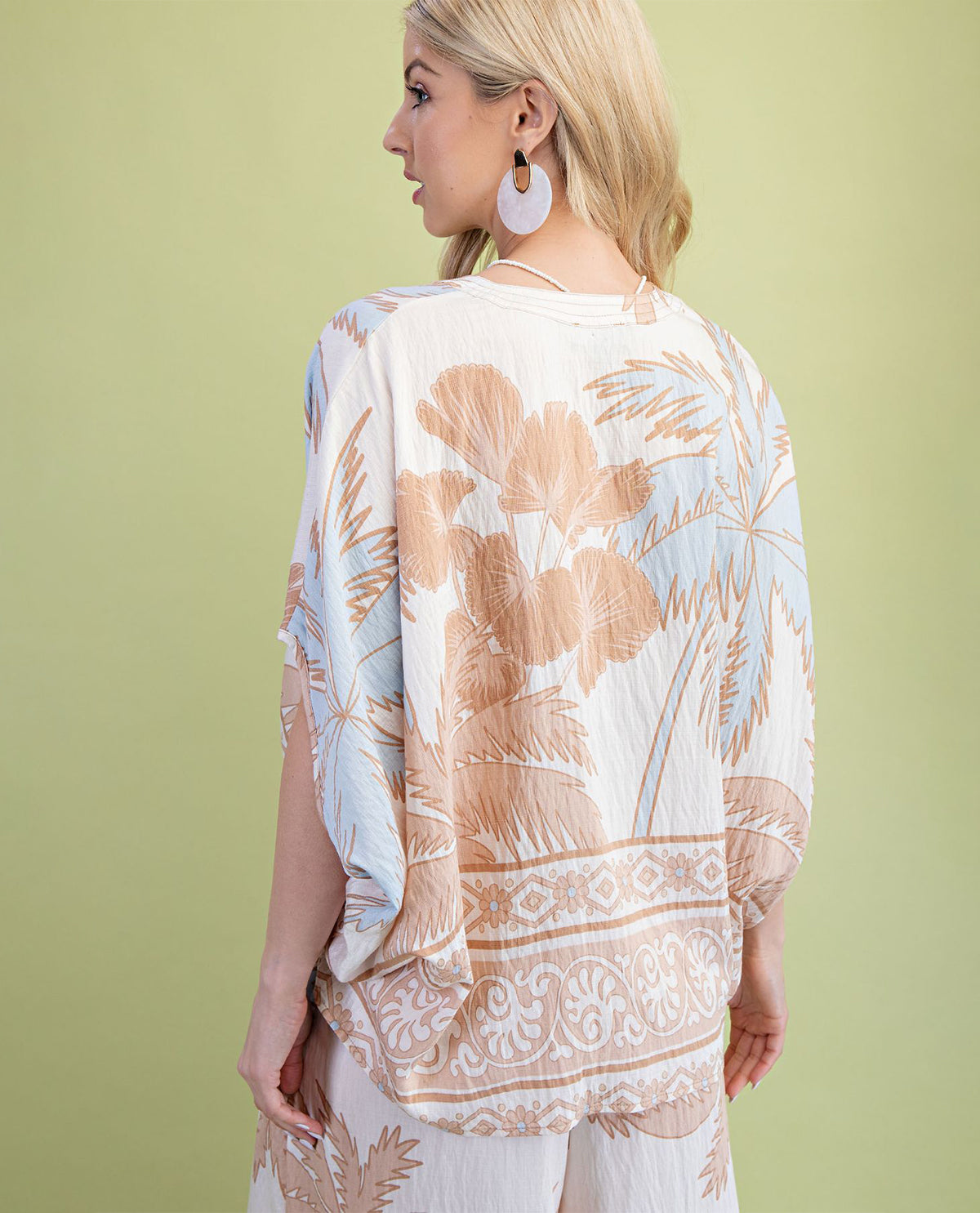 Gigio Tropical Print Dolman Top Taupe