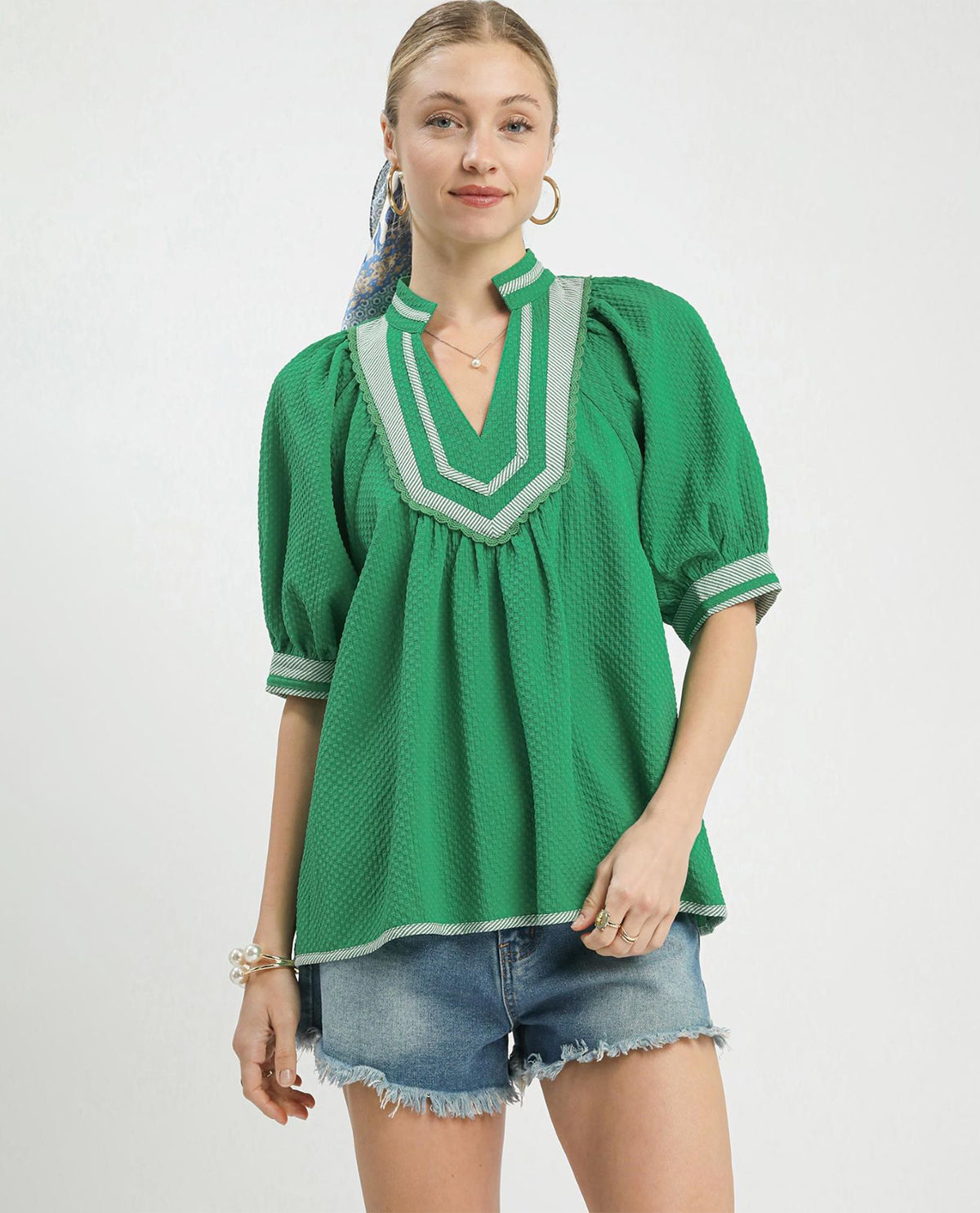 Umgee Textured Top With Contrast Trim