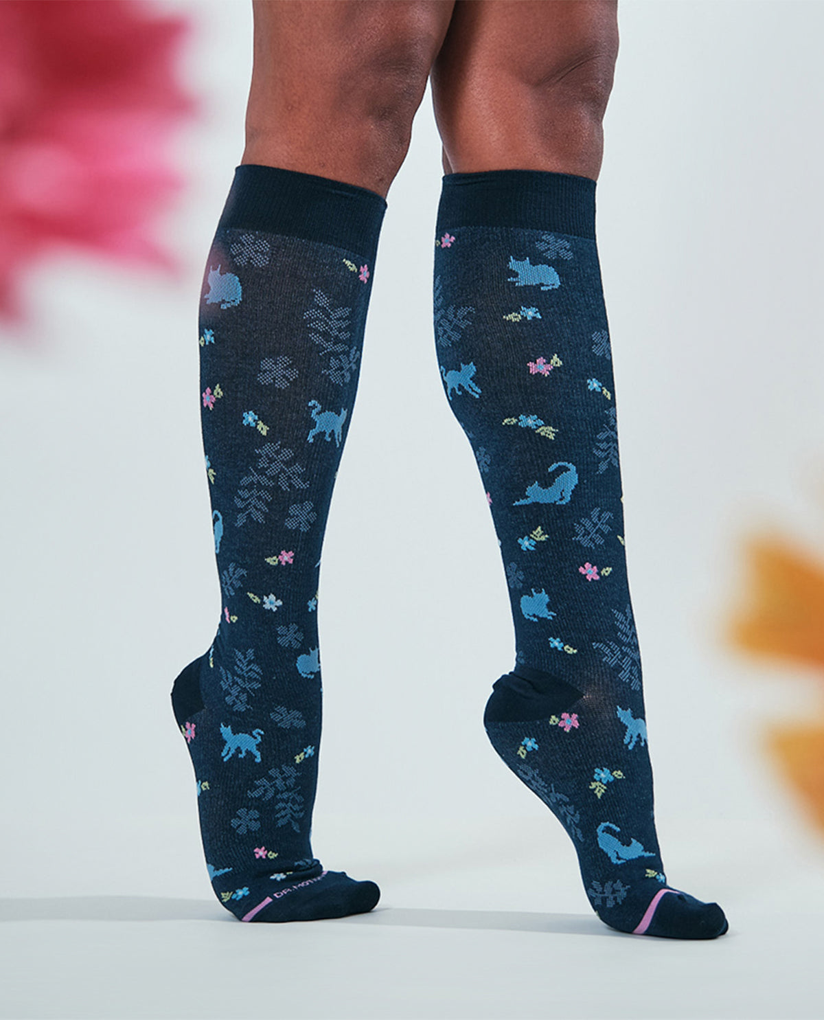 Dr. Motion Cat Floral Knee High Compression Socks