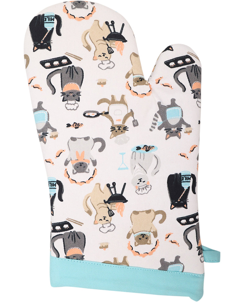Oven mitt with cartoon dog pattern on a white background