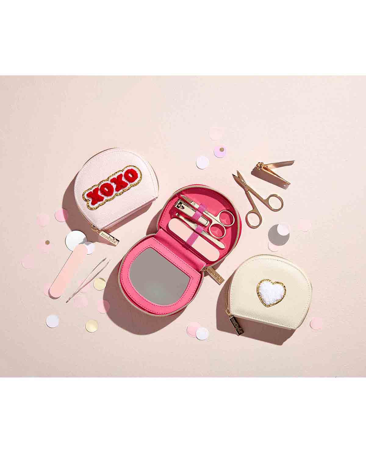Mud Pie Nails Manicure Kit Pink