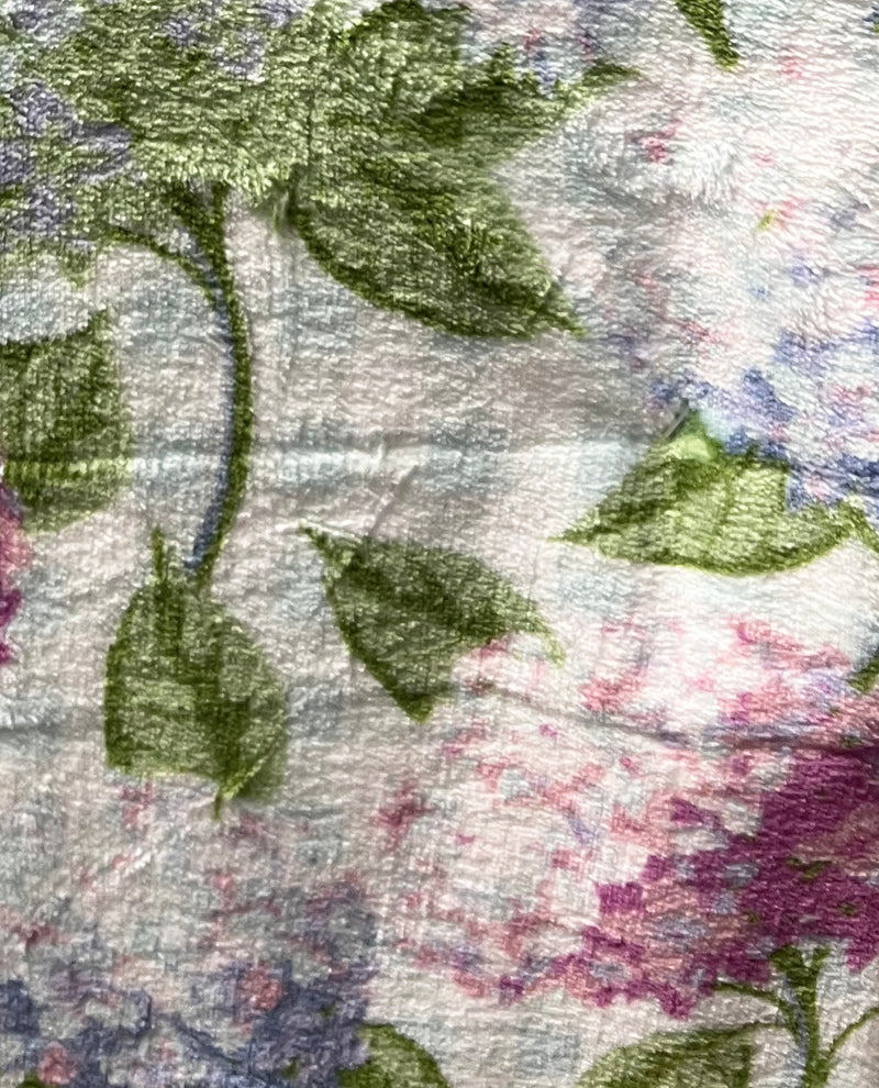 50X70 Hydrangea Throw