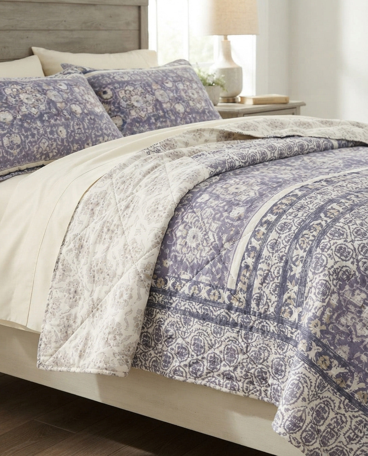 Radley Full/Queen Quilt Set Hanging