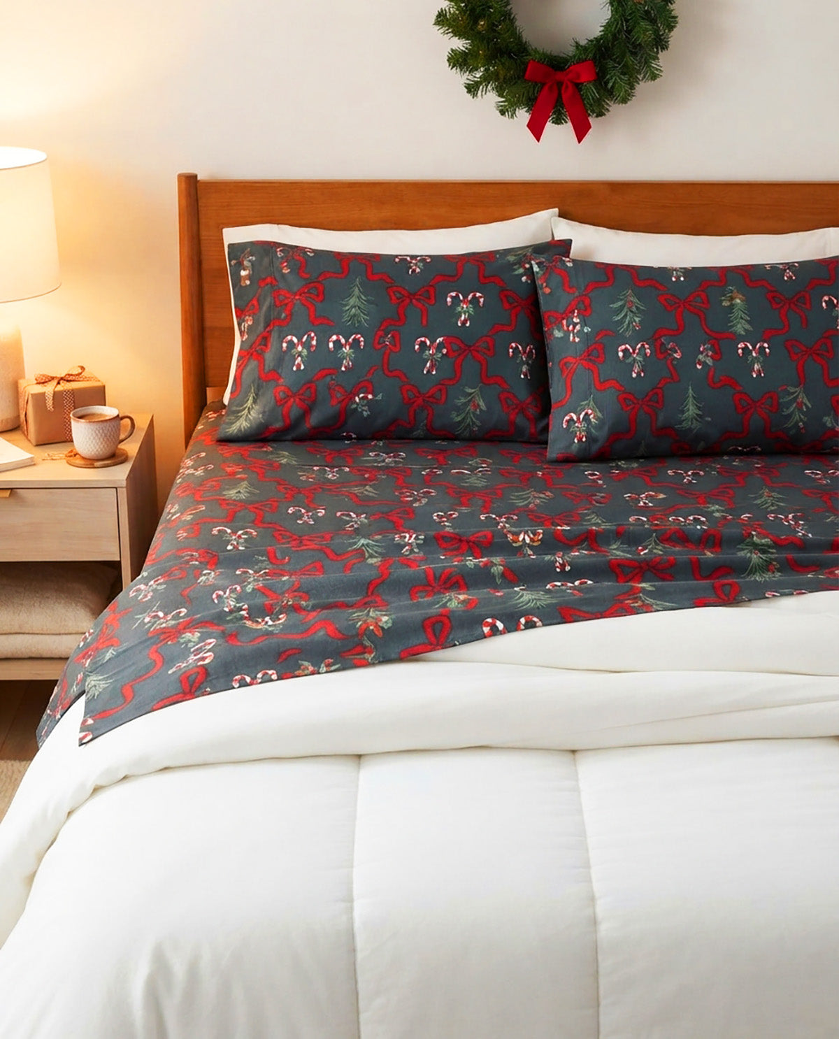 Home For The Holidays Bows 4 Piece Queen Sheet Set