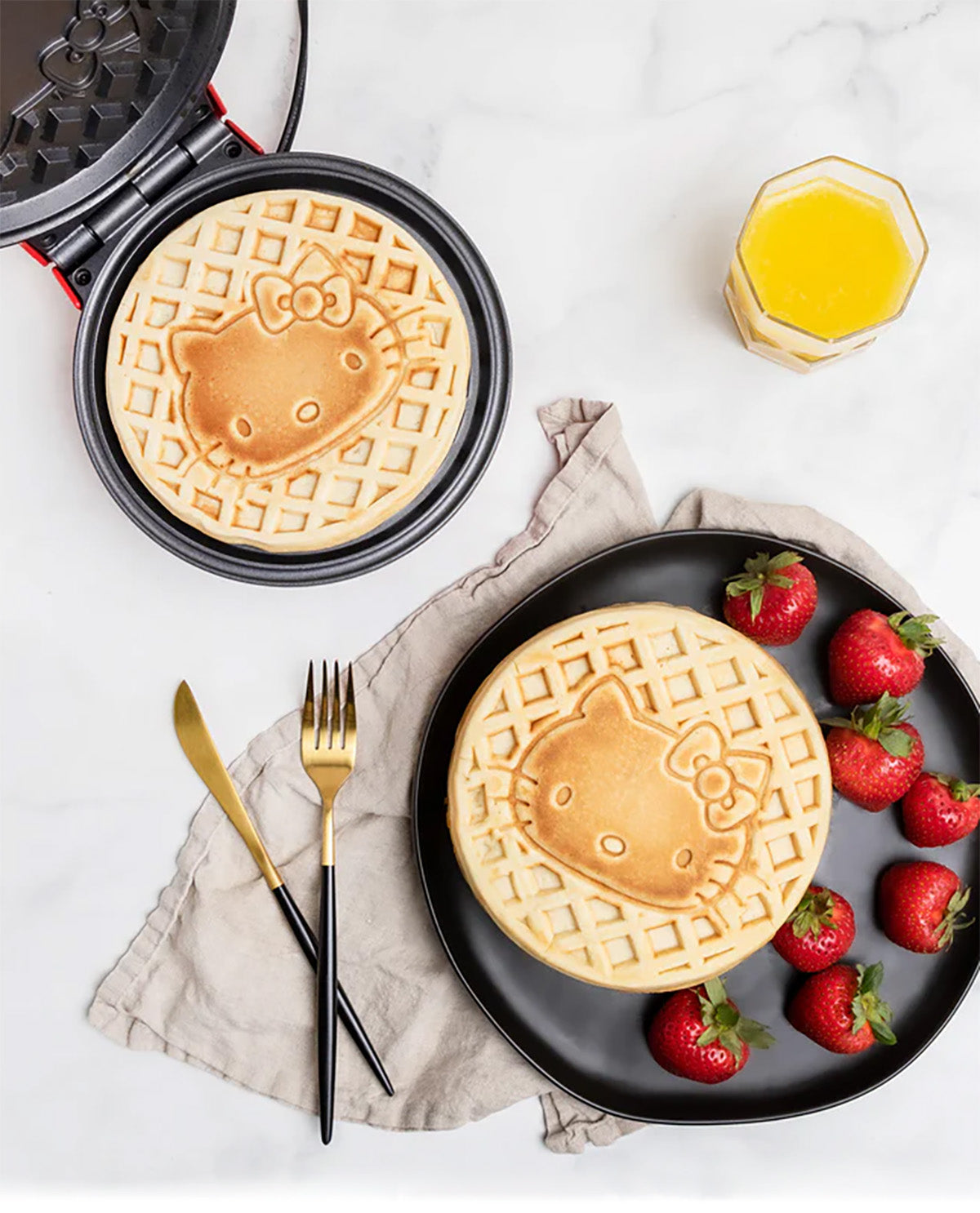 Hello Kitty Mini Waffle Maker