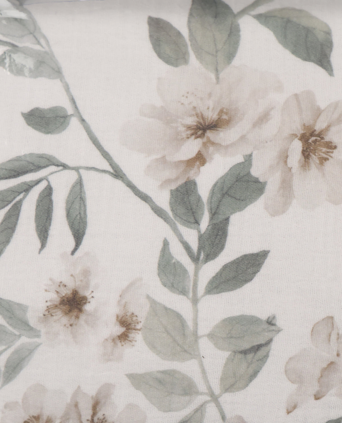 Floral pattern with white flowers and green leaves on a light background