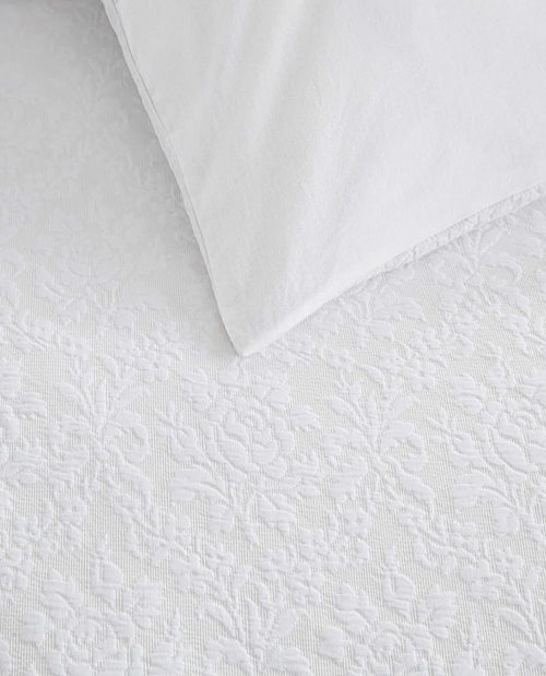 Martha Stewart Full/Queen Garden Trellis White Duvet Set