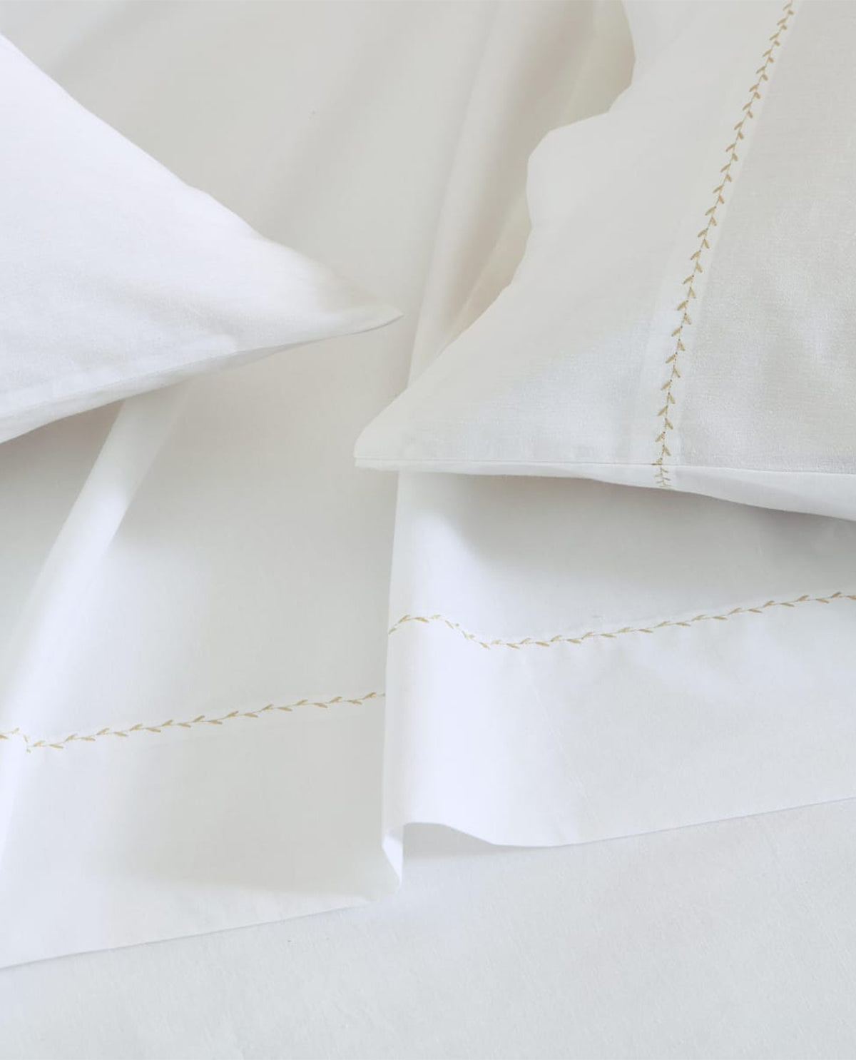Lily Pond Leaf Beige Full Sheet Set
