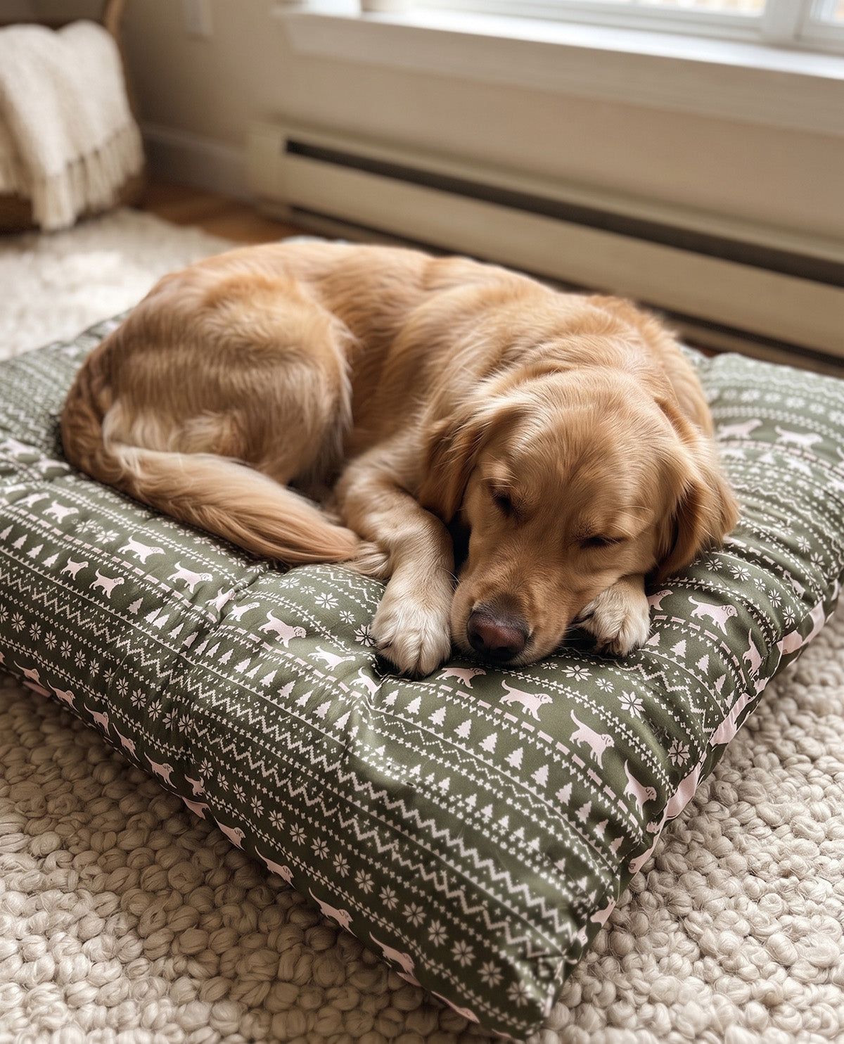 Fair Isle 27x36" Dog Bed