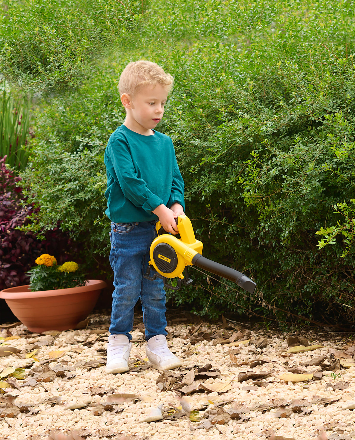 Stanley Jr. Battery Operated Leaf Blower