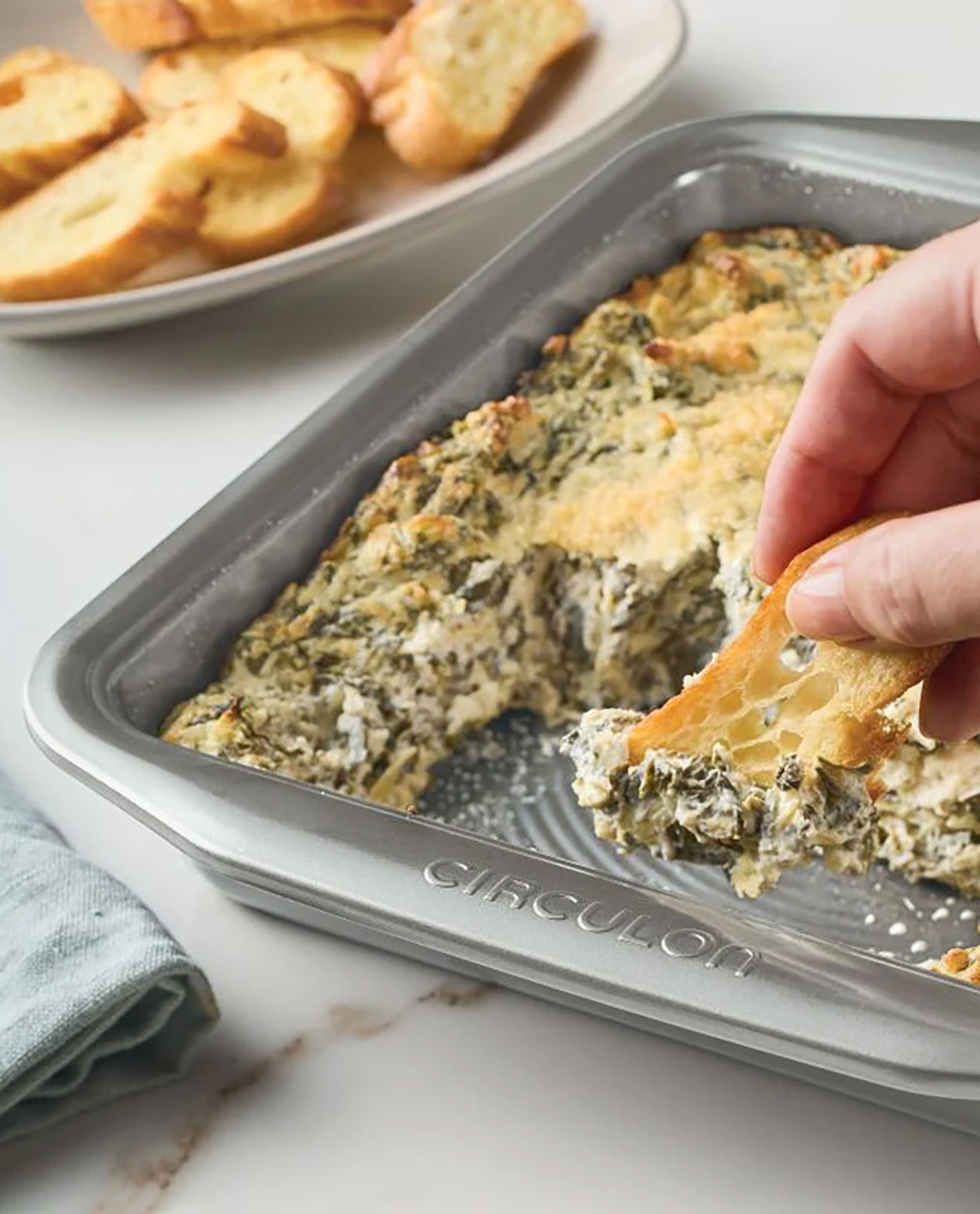 Circulon Nonstick Square Cake Pan 9"