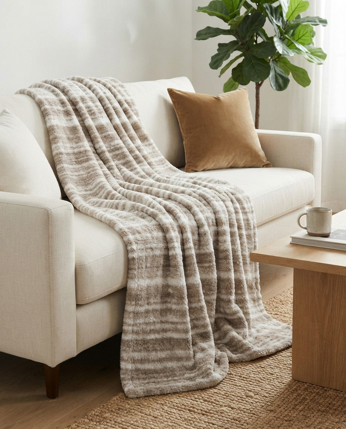 46 North & Savoie Abel Irish Cream Marled Throw