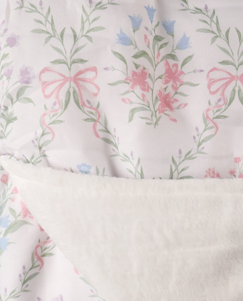 Floral Trellis Pink Gauze 50x70 Throws