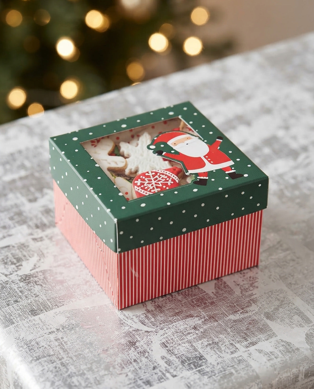 Holiday 2 Piece 4.5" Square Boxes With Window
