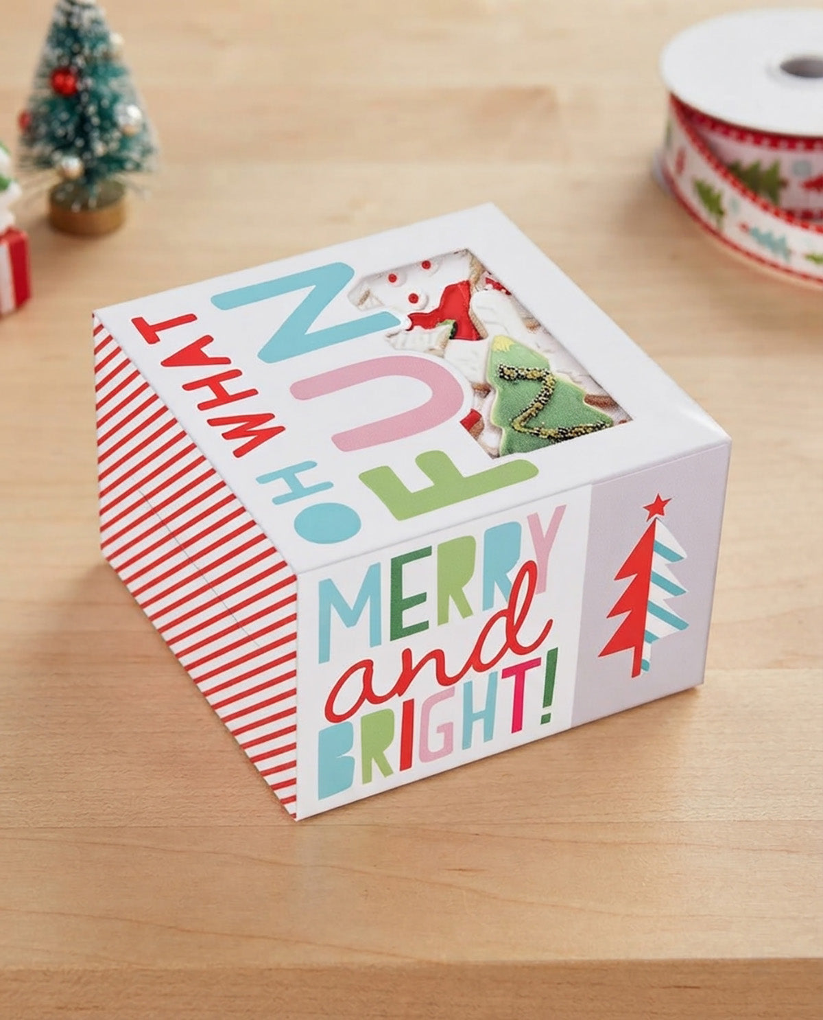 Holiday 2 Piece 4.5" Square Boxes With Window