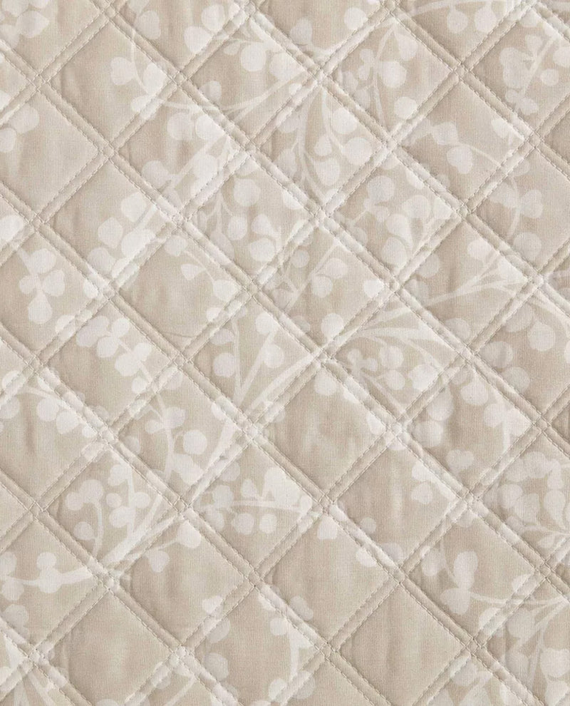 Martha Stewart Layered Branches Beige King Quilt Set