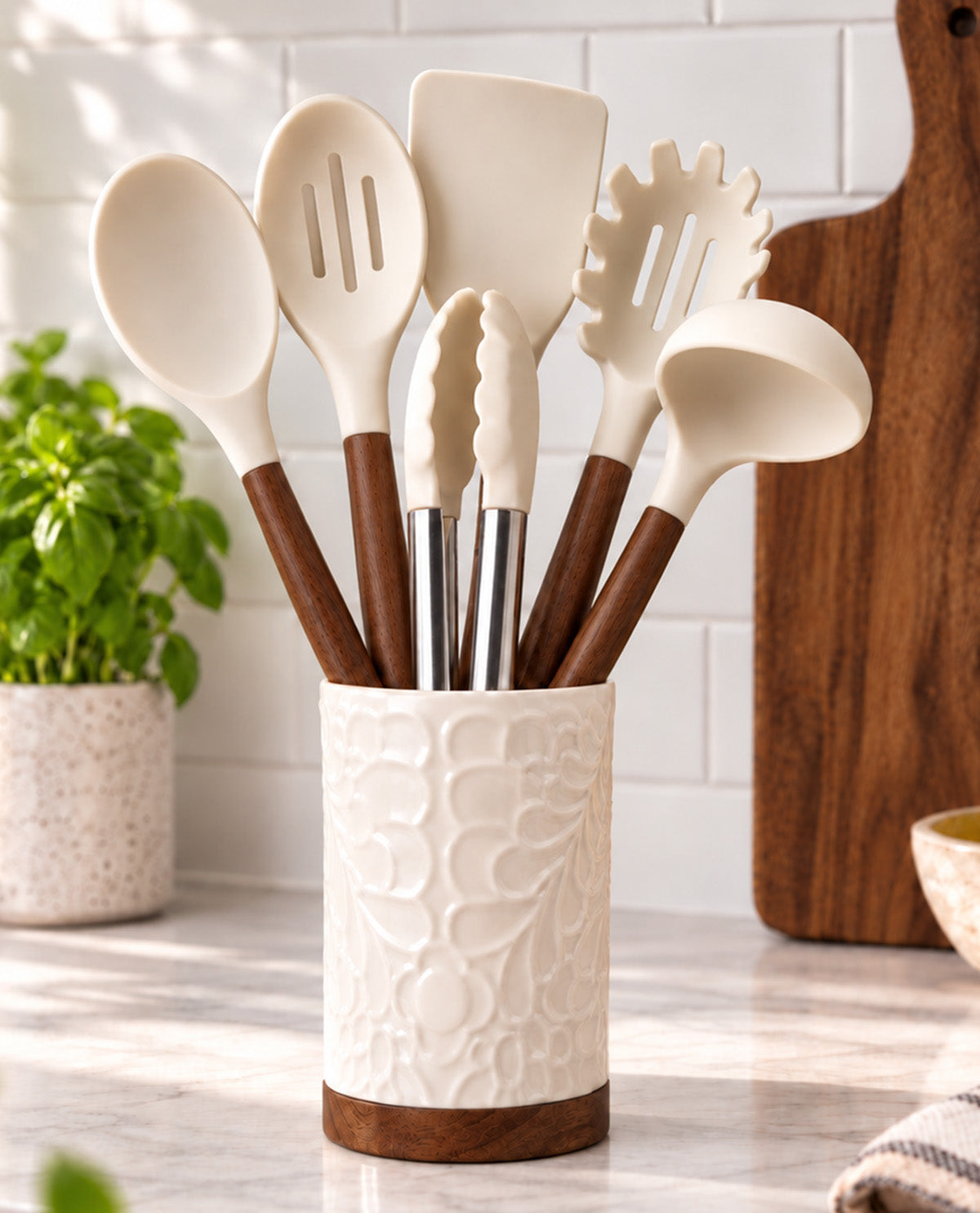 7 Piece Silicone Walnut Utensil Set