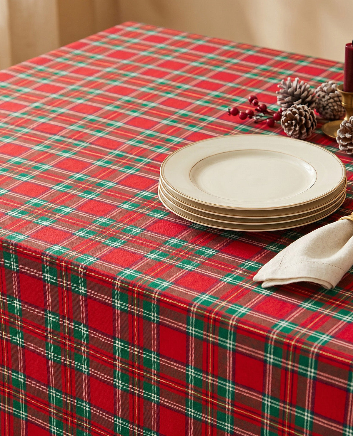 Red & Green Plaid 60x84" Tablecloth