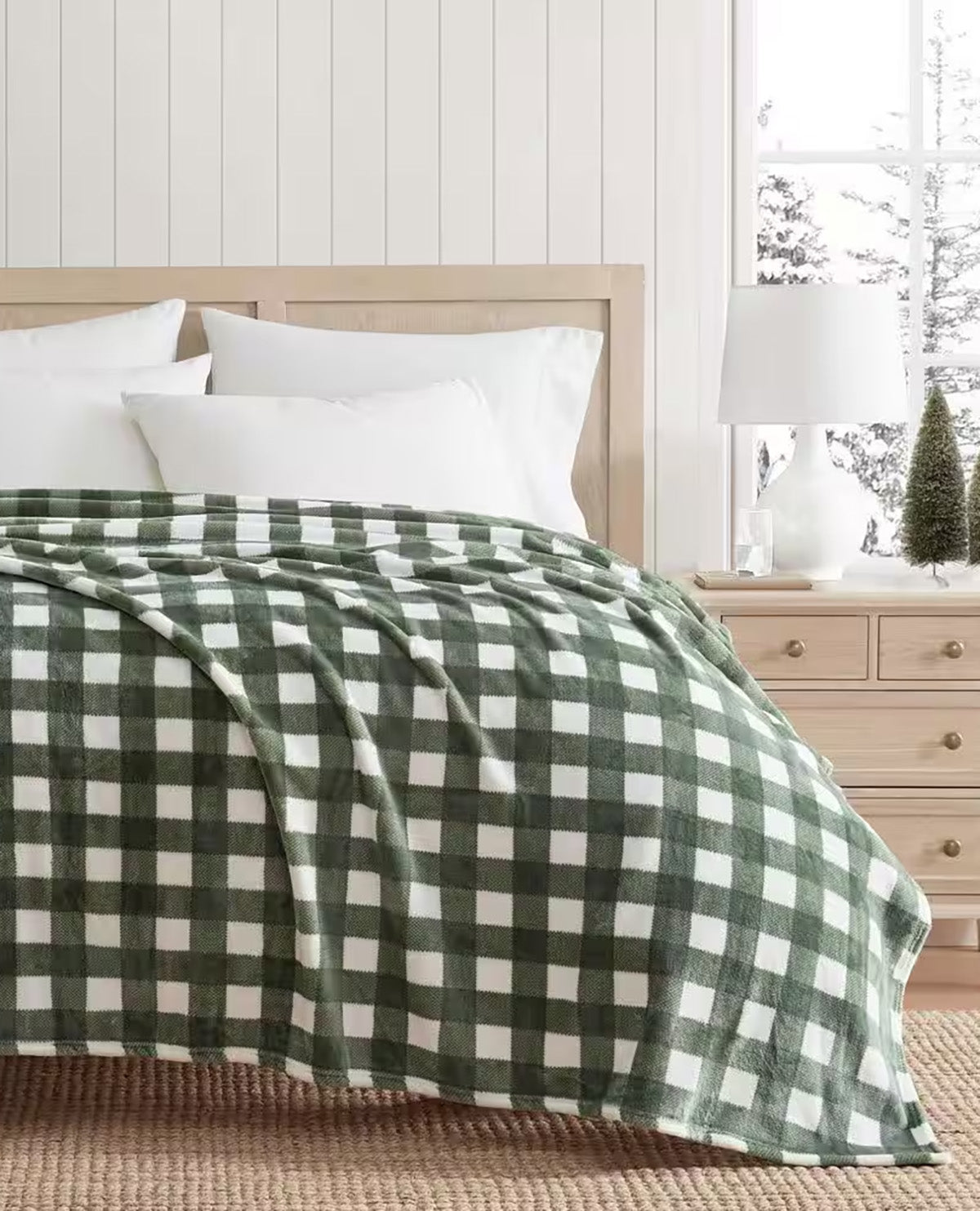 Martha Stewart Madison Gingham Green 60x70" Plush Throw
