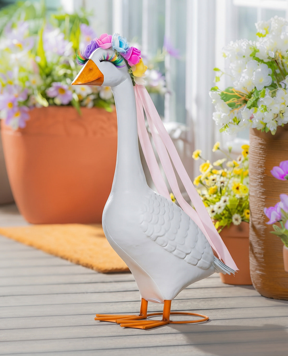 Evergreen Porch Goose Lashes Set