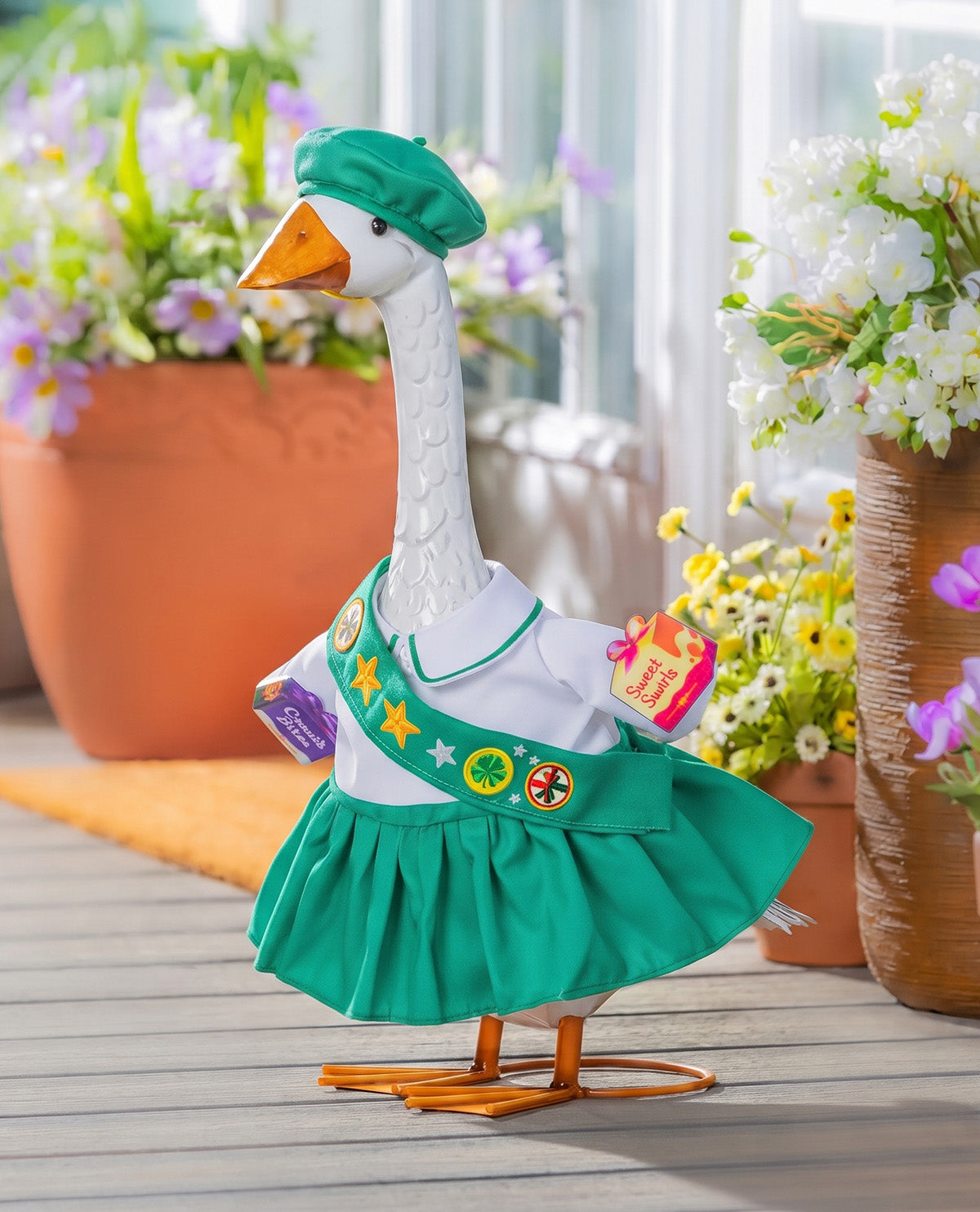 Evergreen Porch Goose Sweet Treat Outfit
