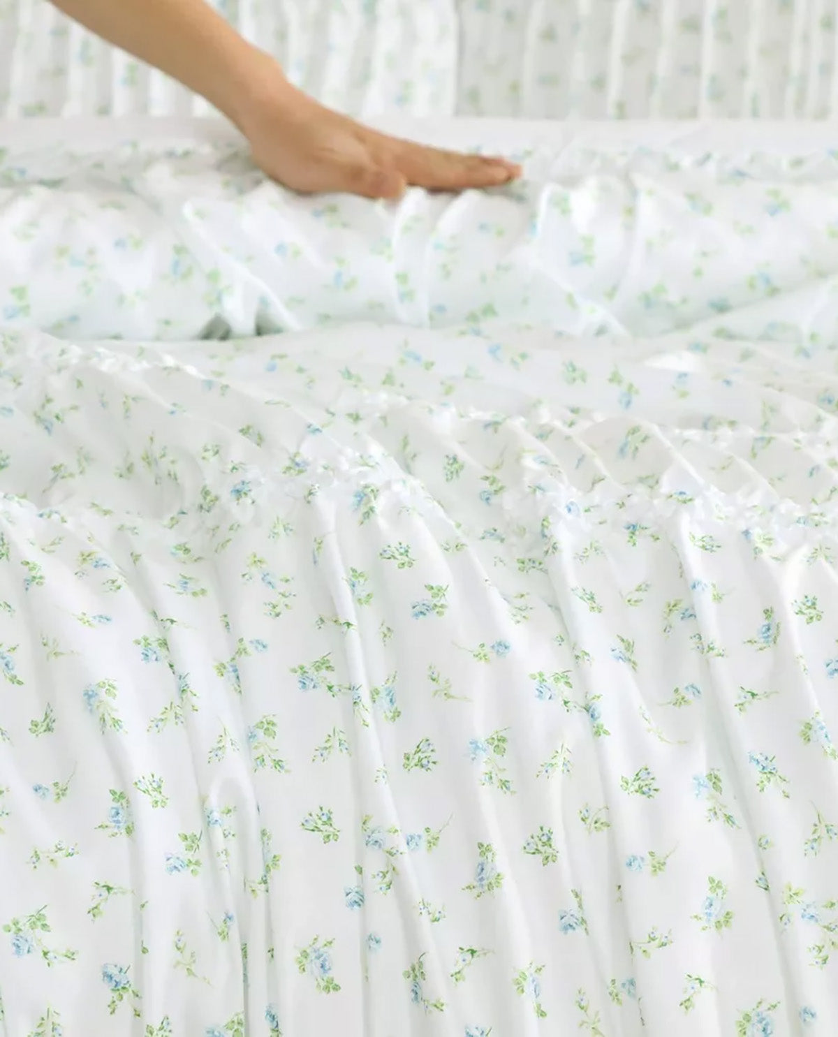 Laura Ashley Rosebuddies Blue TwinXL 3 Piece Comforter Set