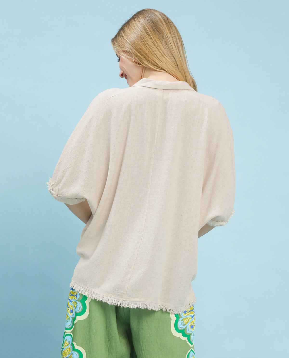 Umgee Solid Linen Top Oatmeal