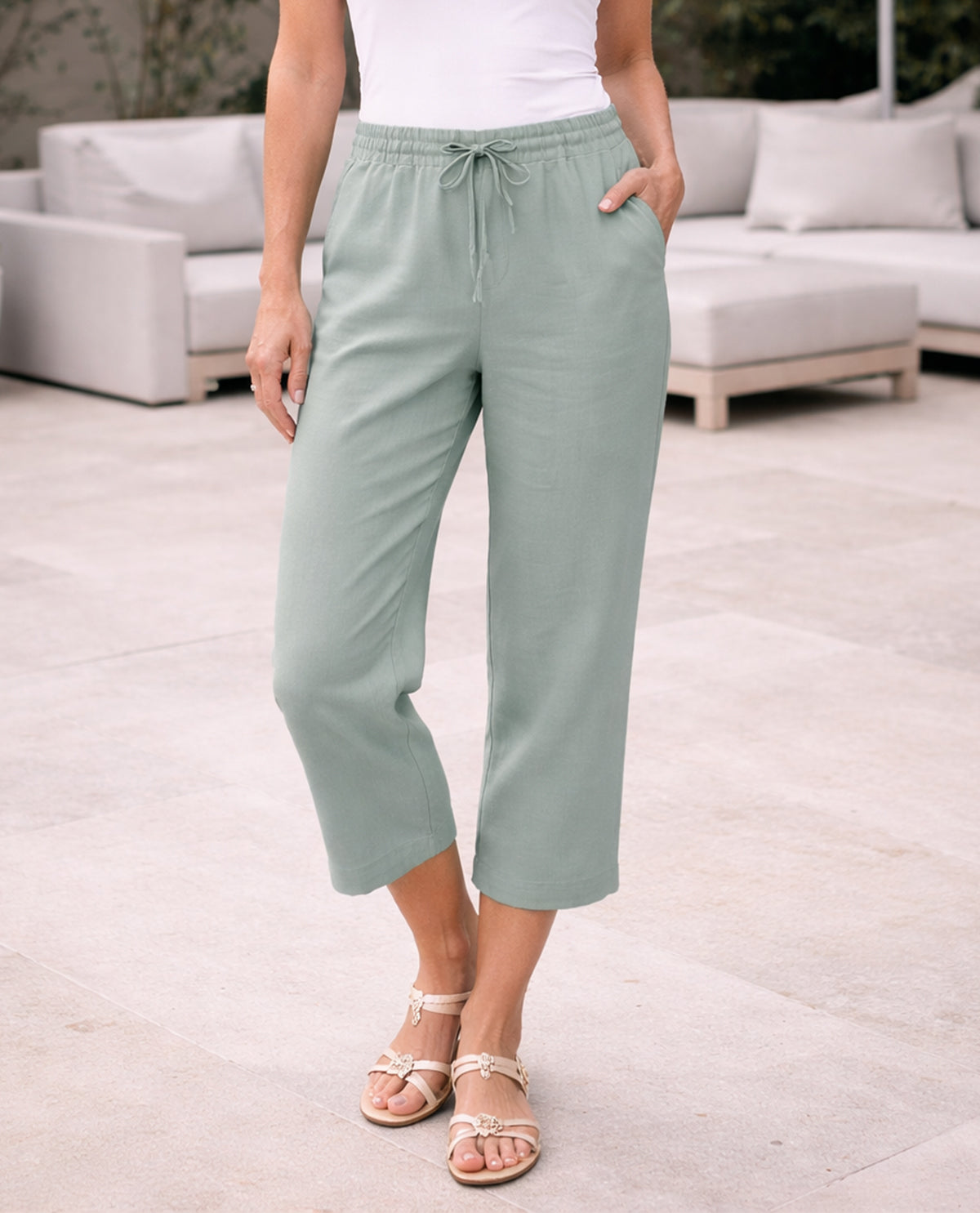 Dash 22" Linen Capri