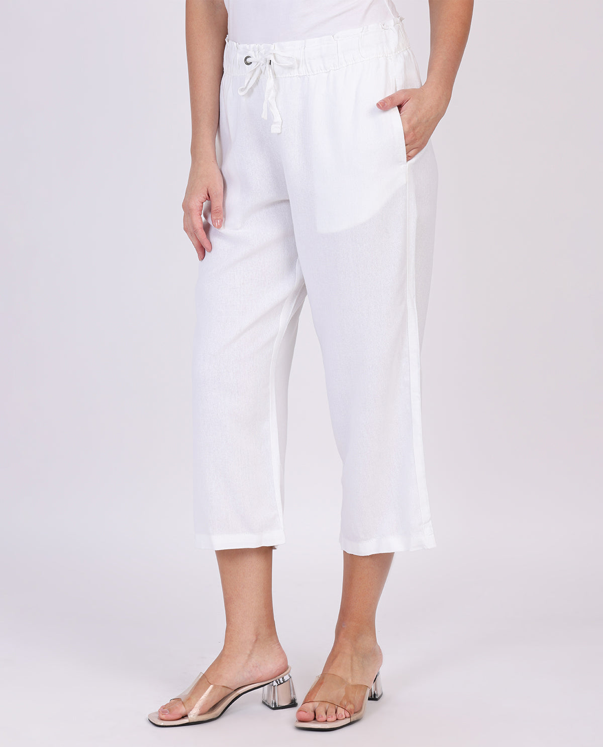 Dash 22" Linen Capri