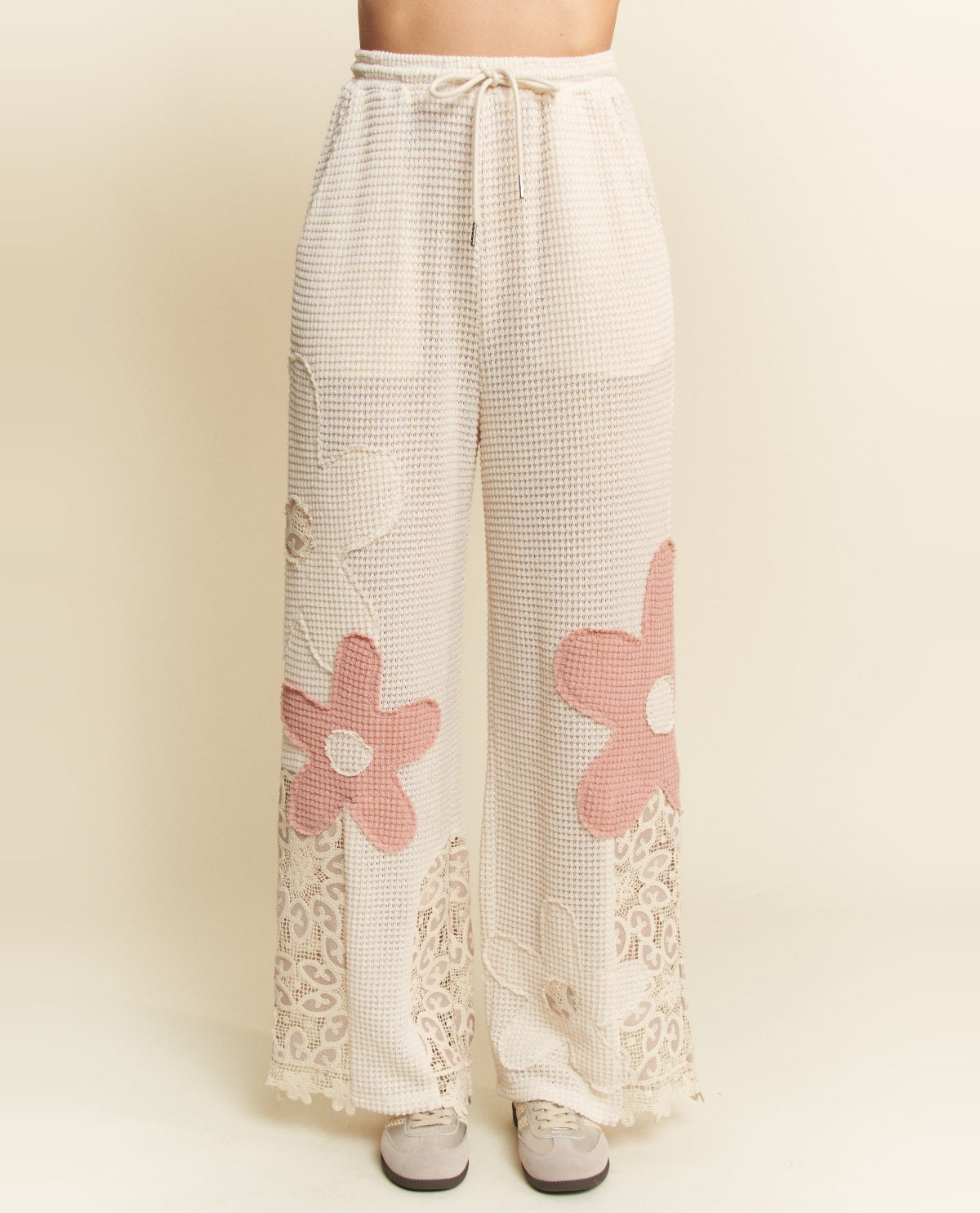 Davi & Dani Patchwork Pant With Lace Beige Pink