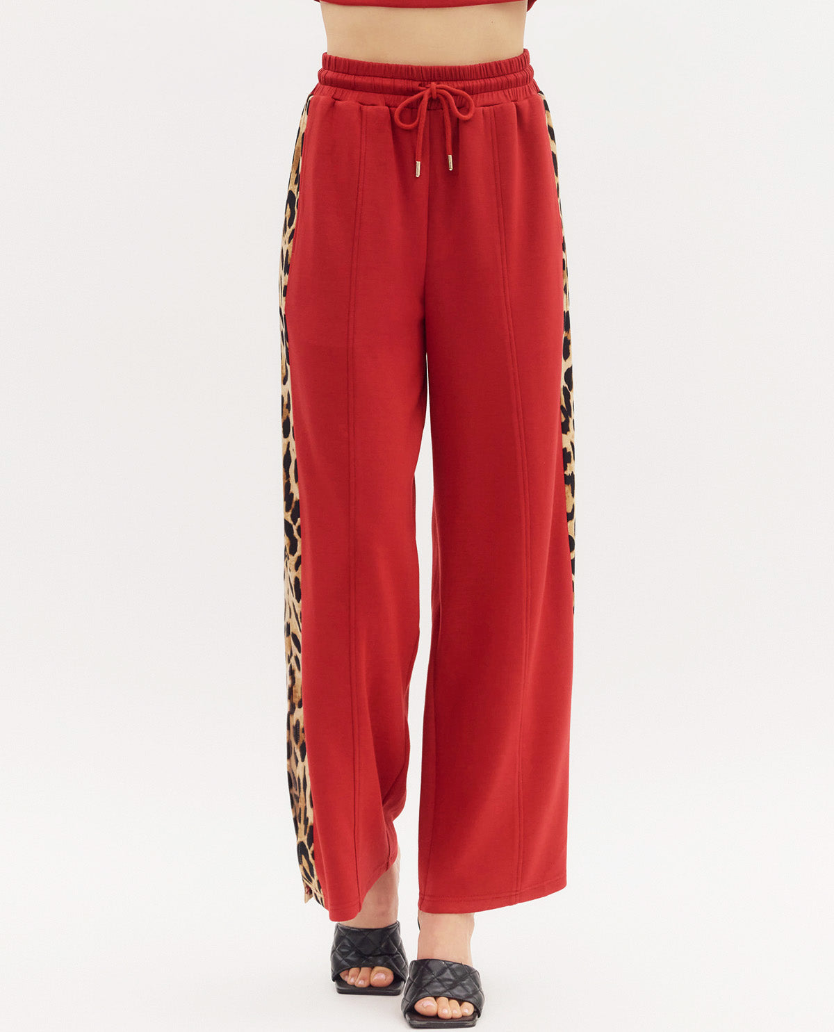 Solid Pant with Leopard Print Trim Details