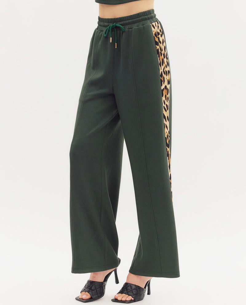 Solid Pant with Leopard Print Trim Details