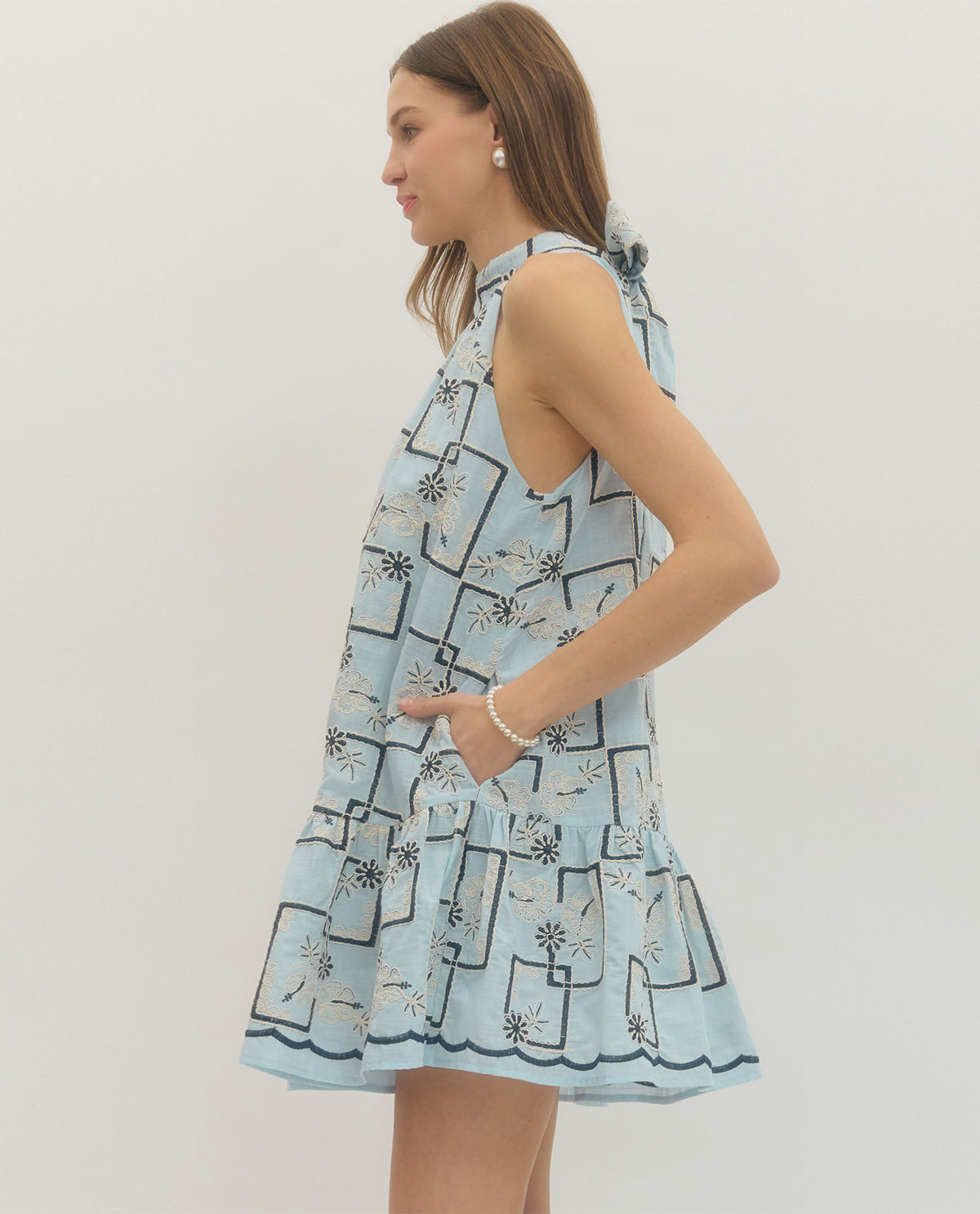 Entro Geometric Floral Halter Dress Blue