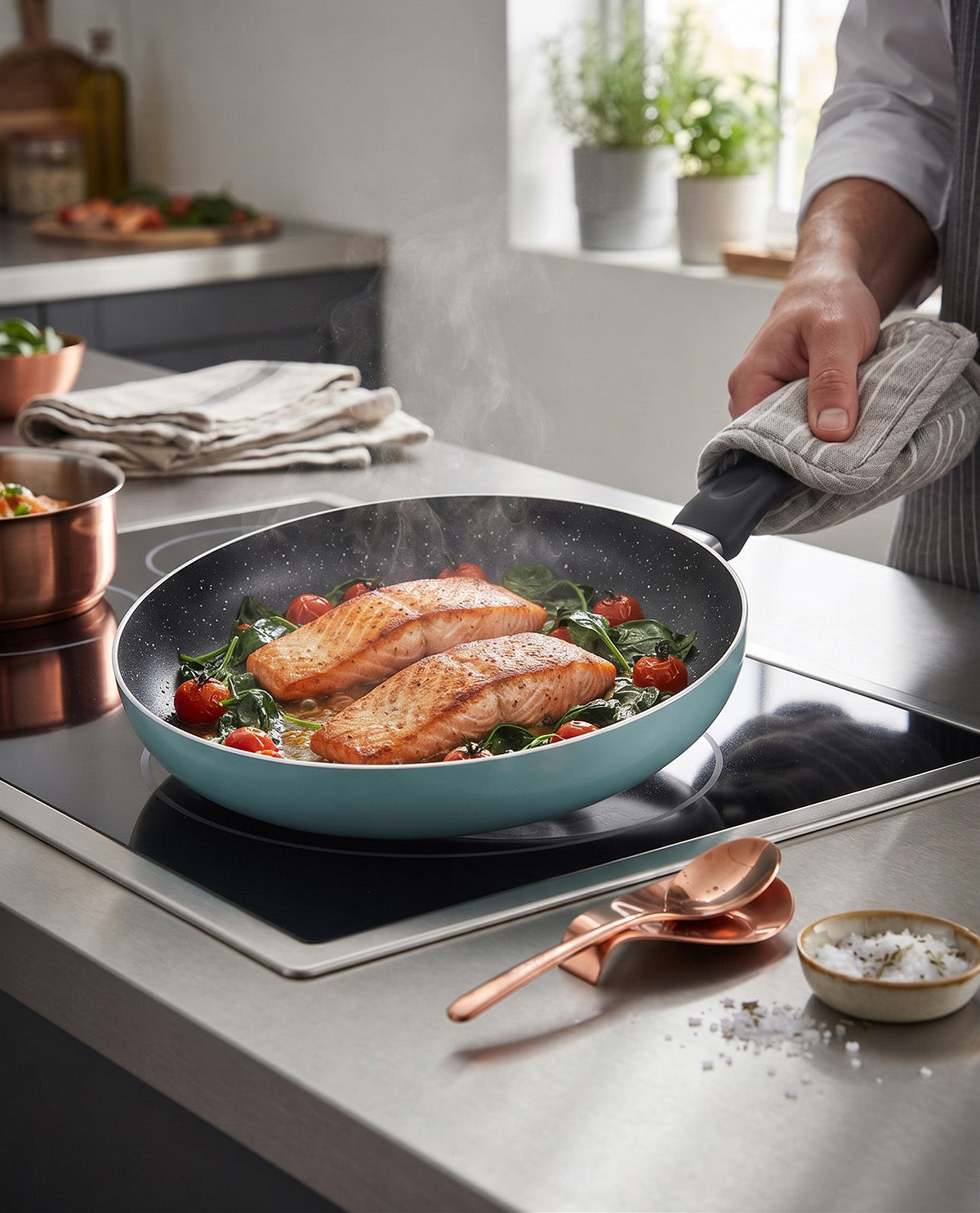 9.5" Teal Skillet