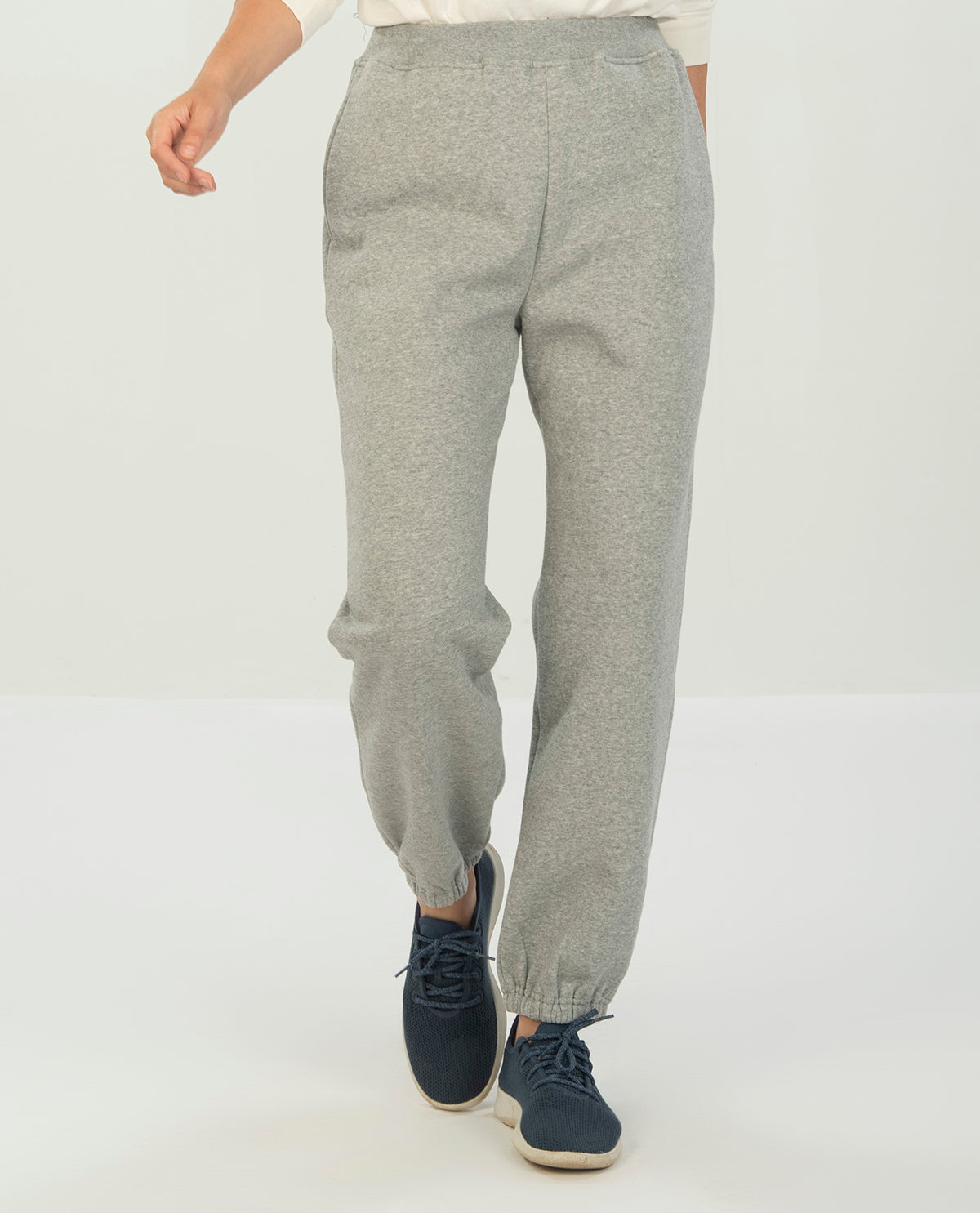 Speculation Petite Elastic Leg Fleece Pant