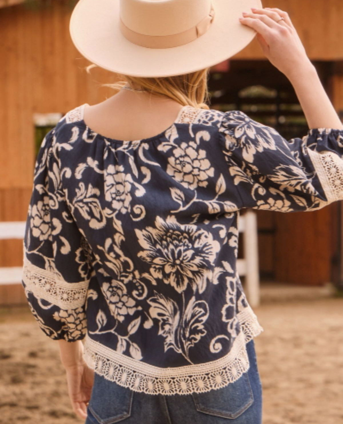 3/4 Sleeve Paisley Print Top