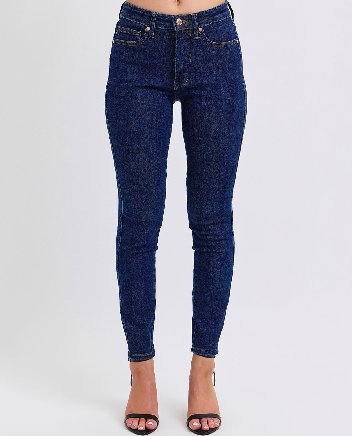 Judy Blue Mid-Rise Tummy Control Skinny Jean