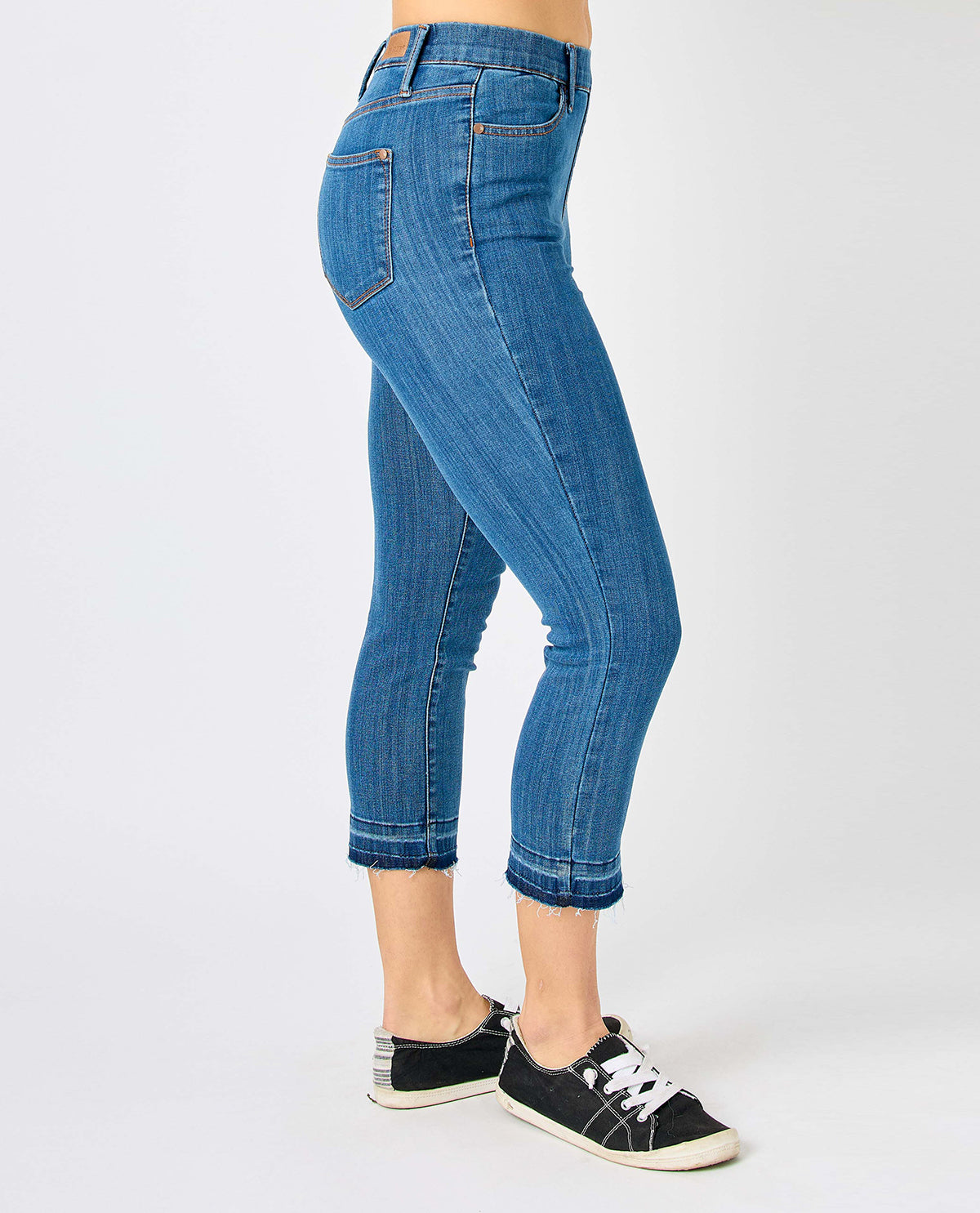 Judy Blue Pull-On Cropped Skinny Jean