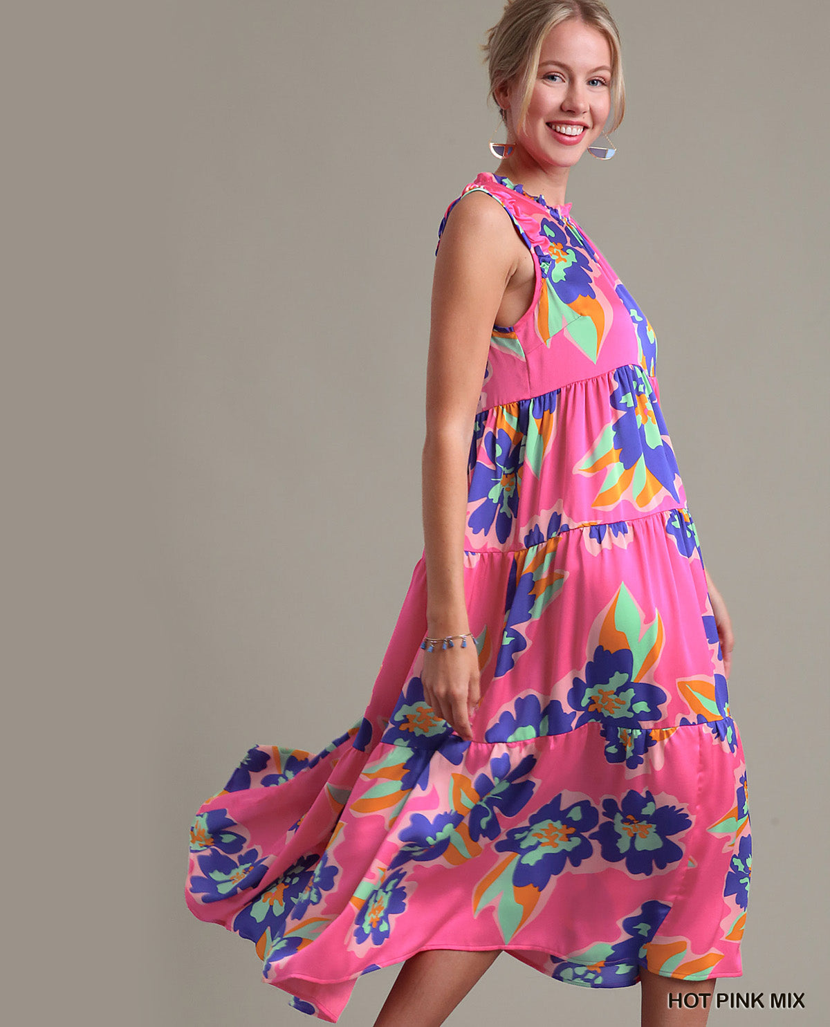 Sleeveless Tiered Maxi Floral Print Dress