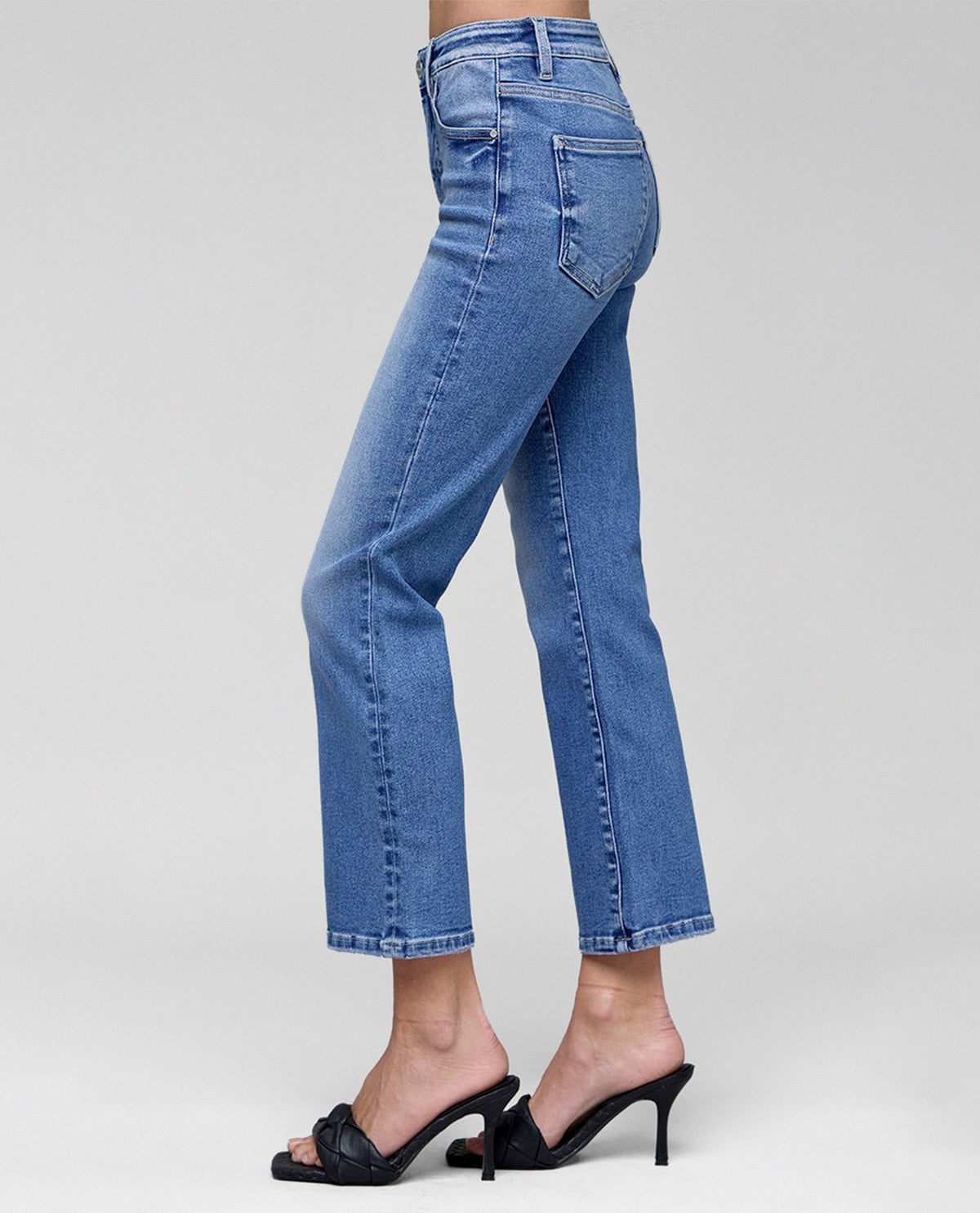 Risen High Rise Crop Jeans Medium Wash