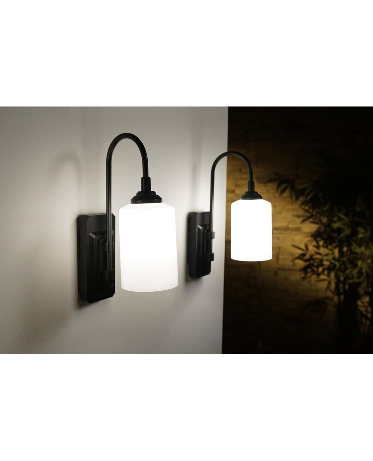 Smart Sconce Black - Dimmable Wireless Wall Light