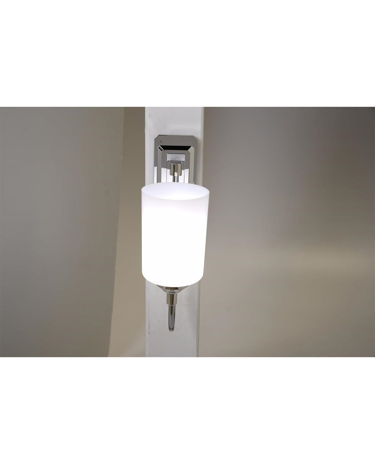 Smart Sconce Chrome - Dimmable Wireless Wall Light