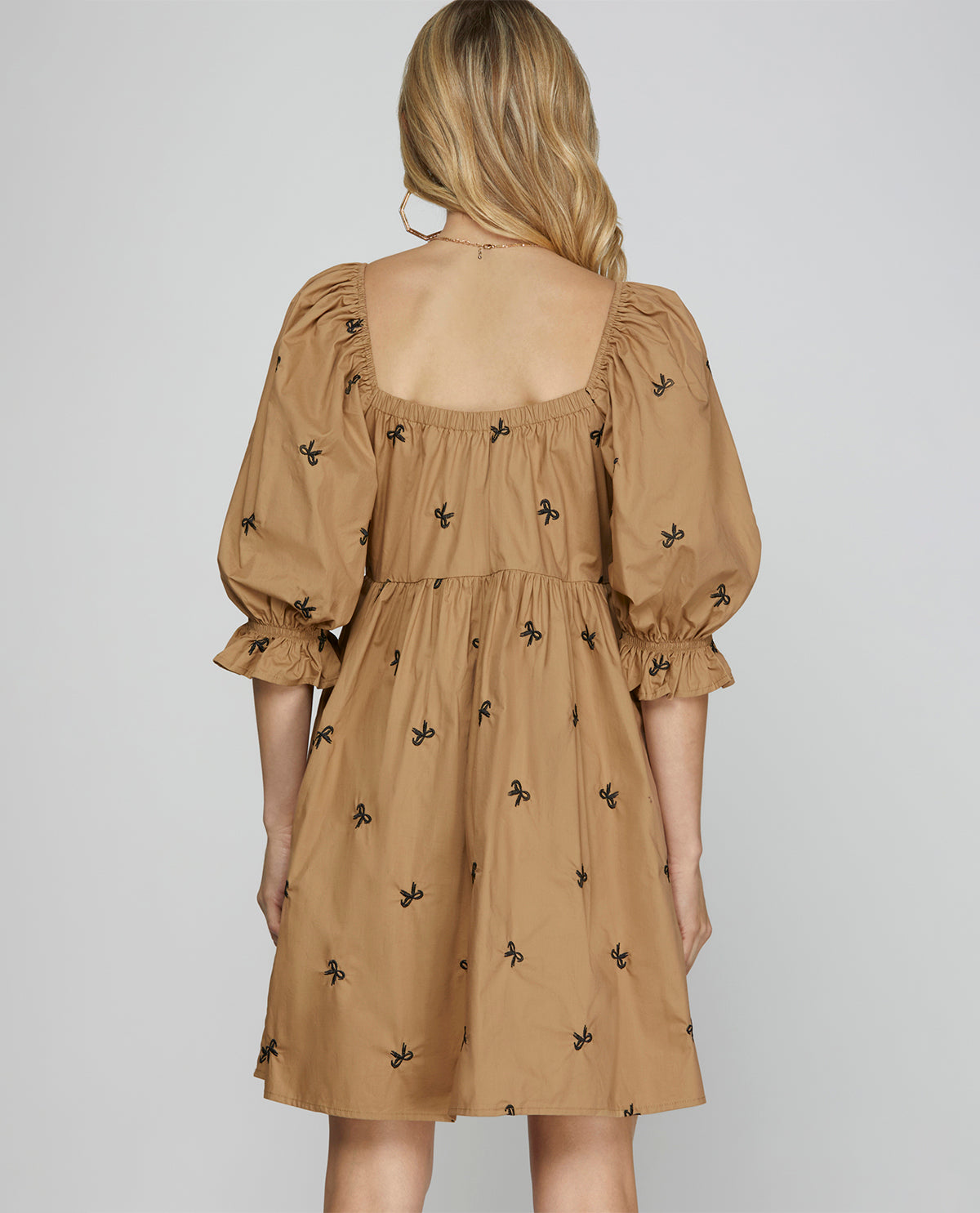 She & Sky Tiered Dress With Bow Embroidery Taupe