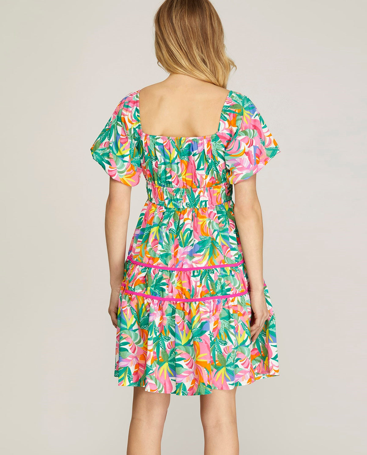 Short Sleeve Tiered Print Dress