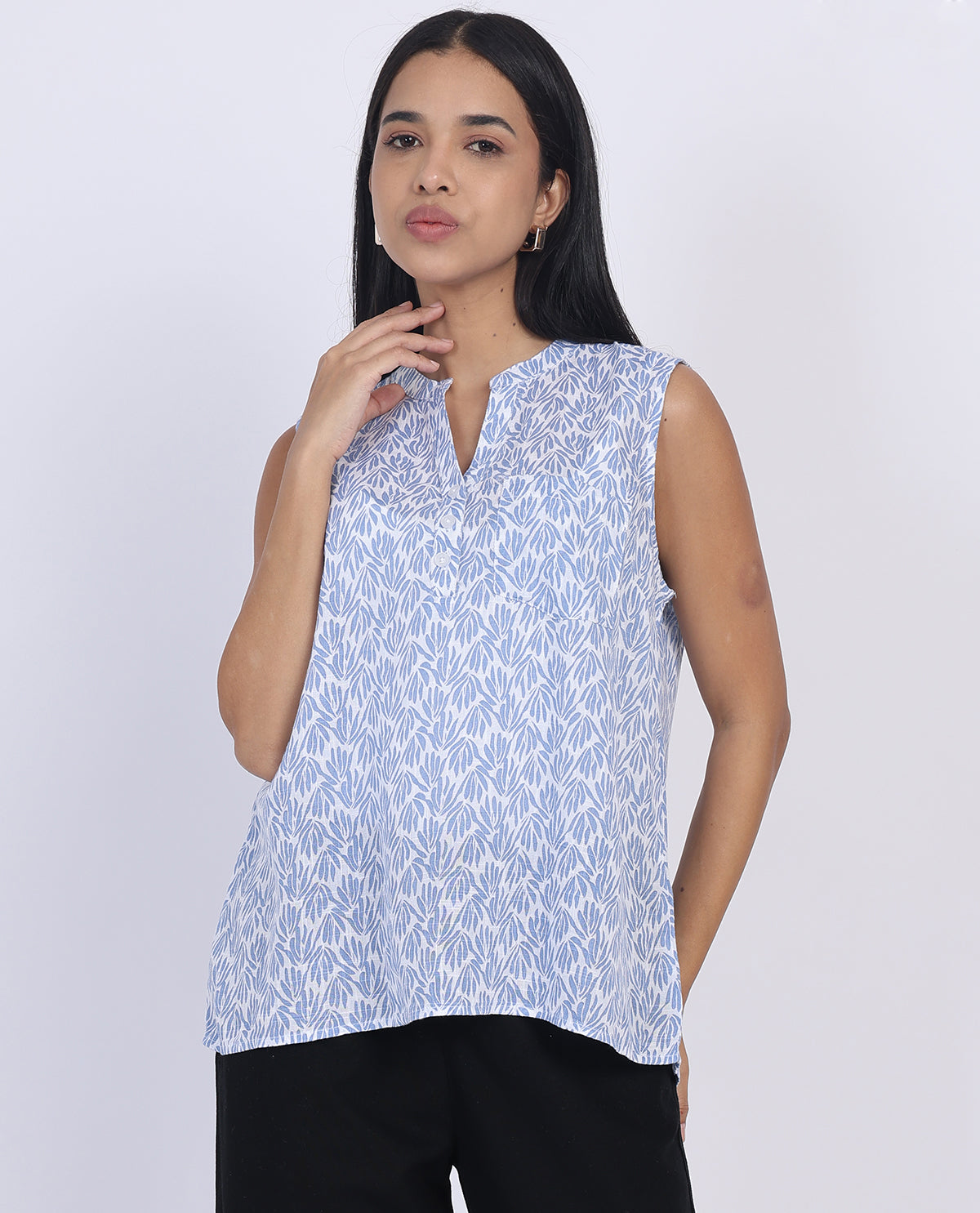 Dash Sleeveless Gauze Top