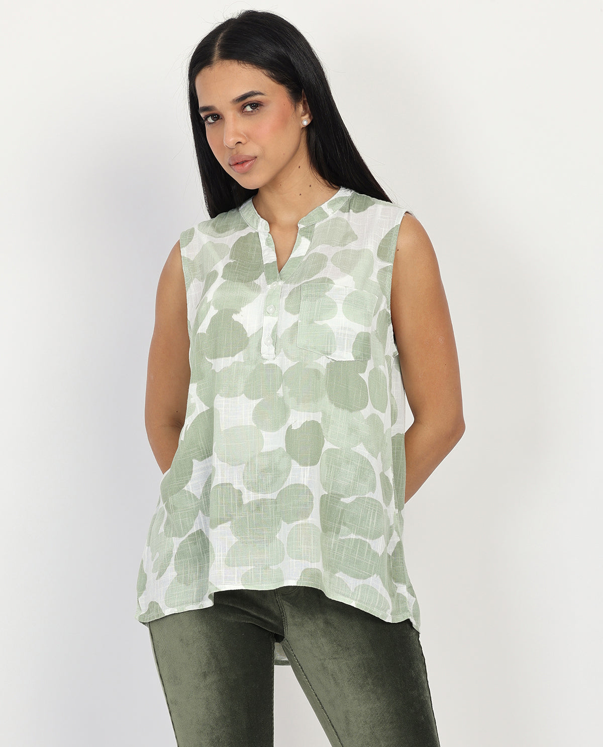 Dash Sleeveless Gauze Top