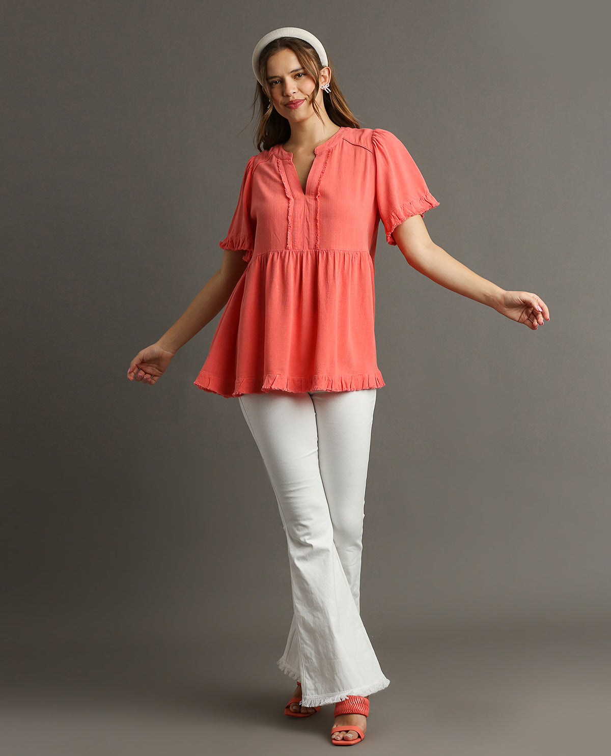 Linen V-Neck Pleated Top