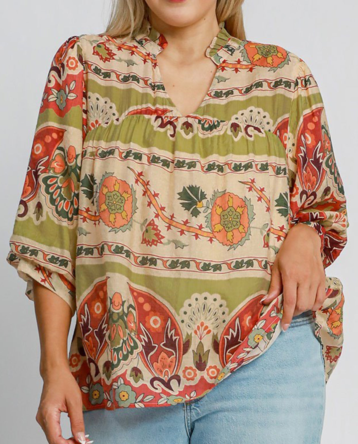 Plus Border Print Split Neck Top