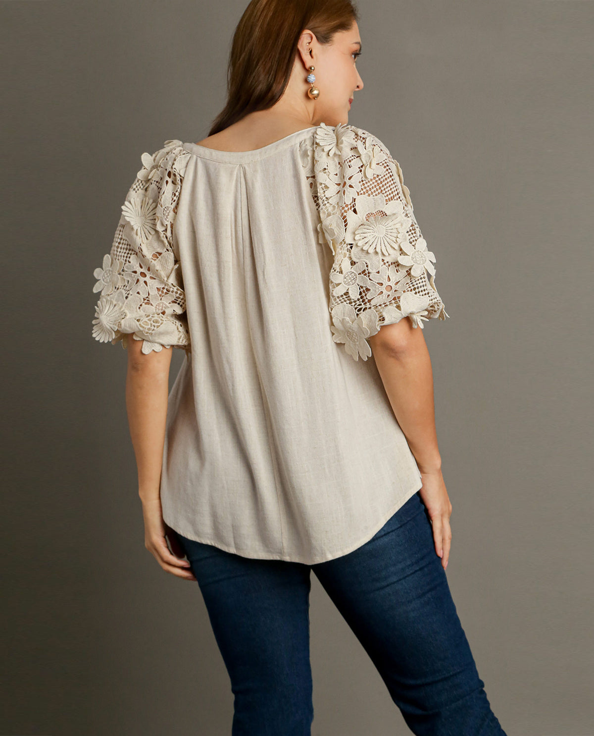 PLUS V-Notched Neck Top with Contrast Sleeve